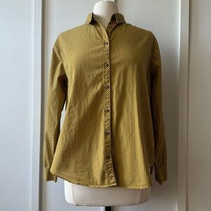 Urban Outfitters Mustard Yellow & Gray Striped Button-Down Shirt |‎ Size M